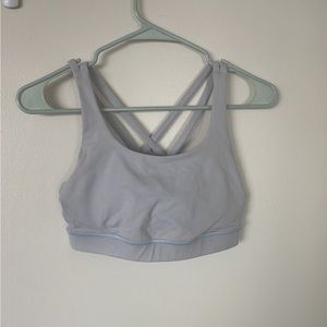 Light blue energy bra size 6 lululemo